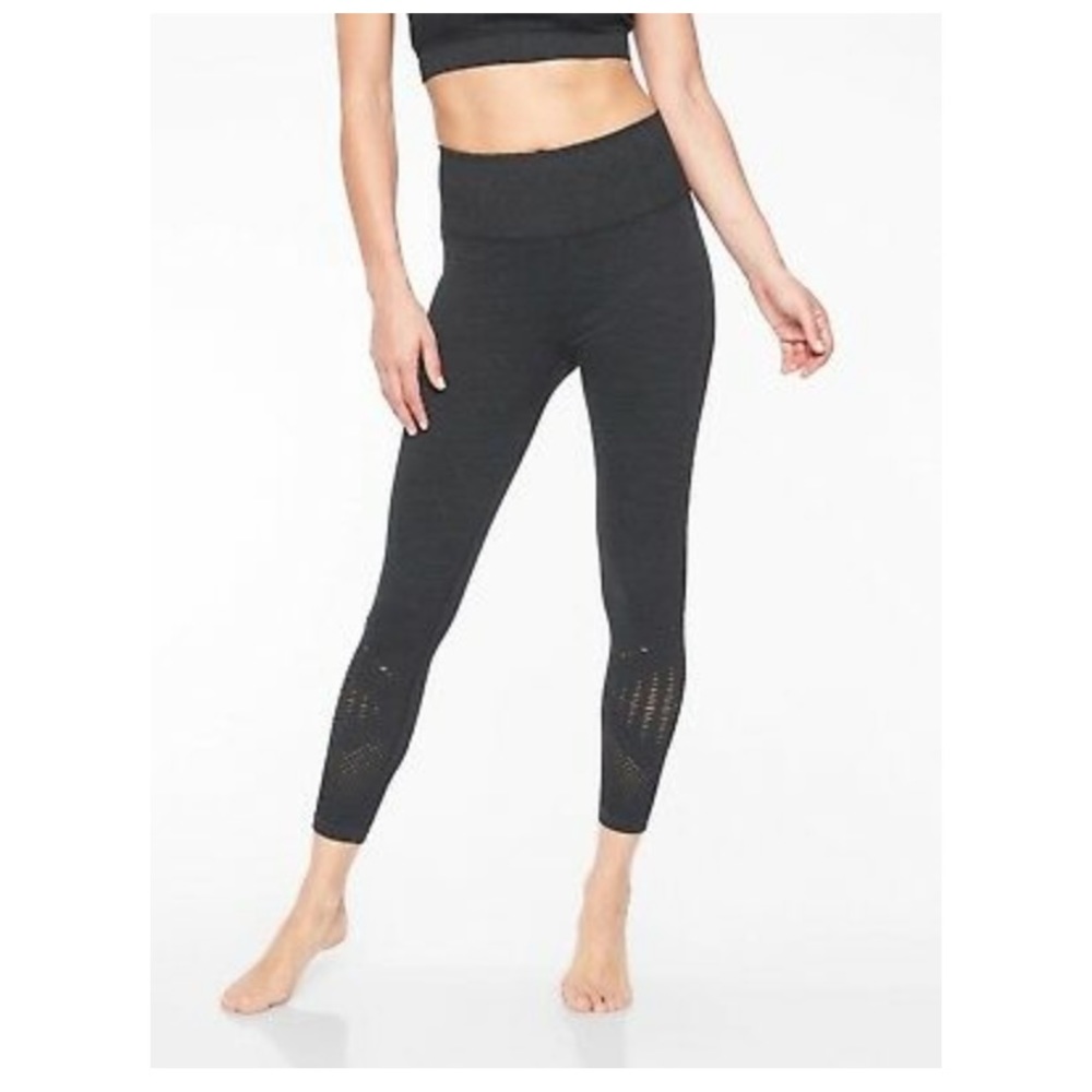 Athleta Halasana Seamless 7/8 Tight